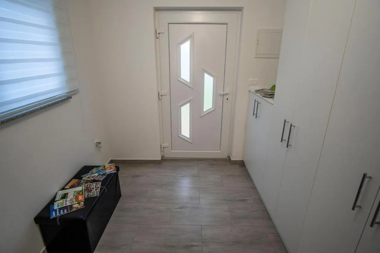 Kuca Za Odmor Lilly Villa Pula