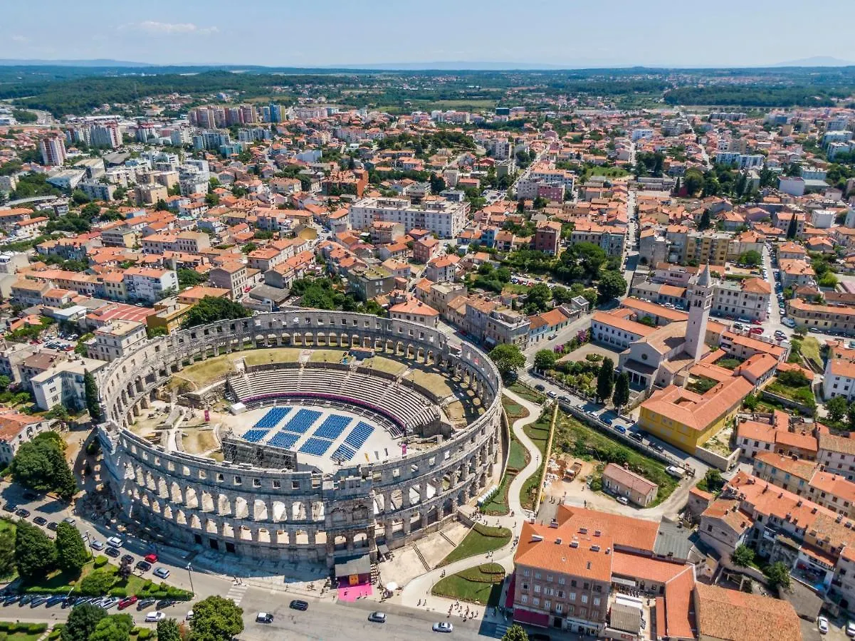 Kuca Za Odmor Lilly Villa Pula