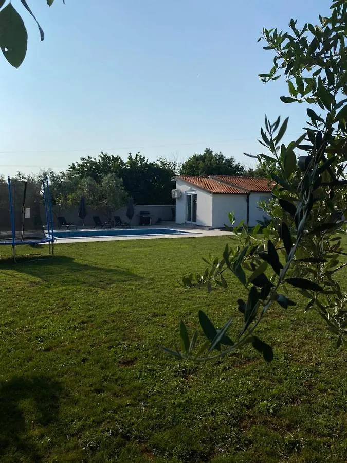 Kuca Za Odmor Lilly Villa Pula
