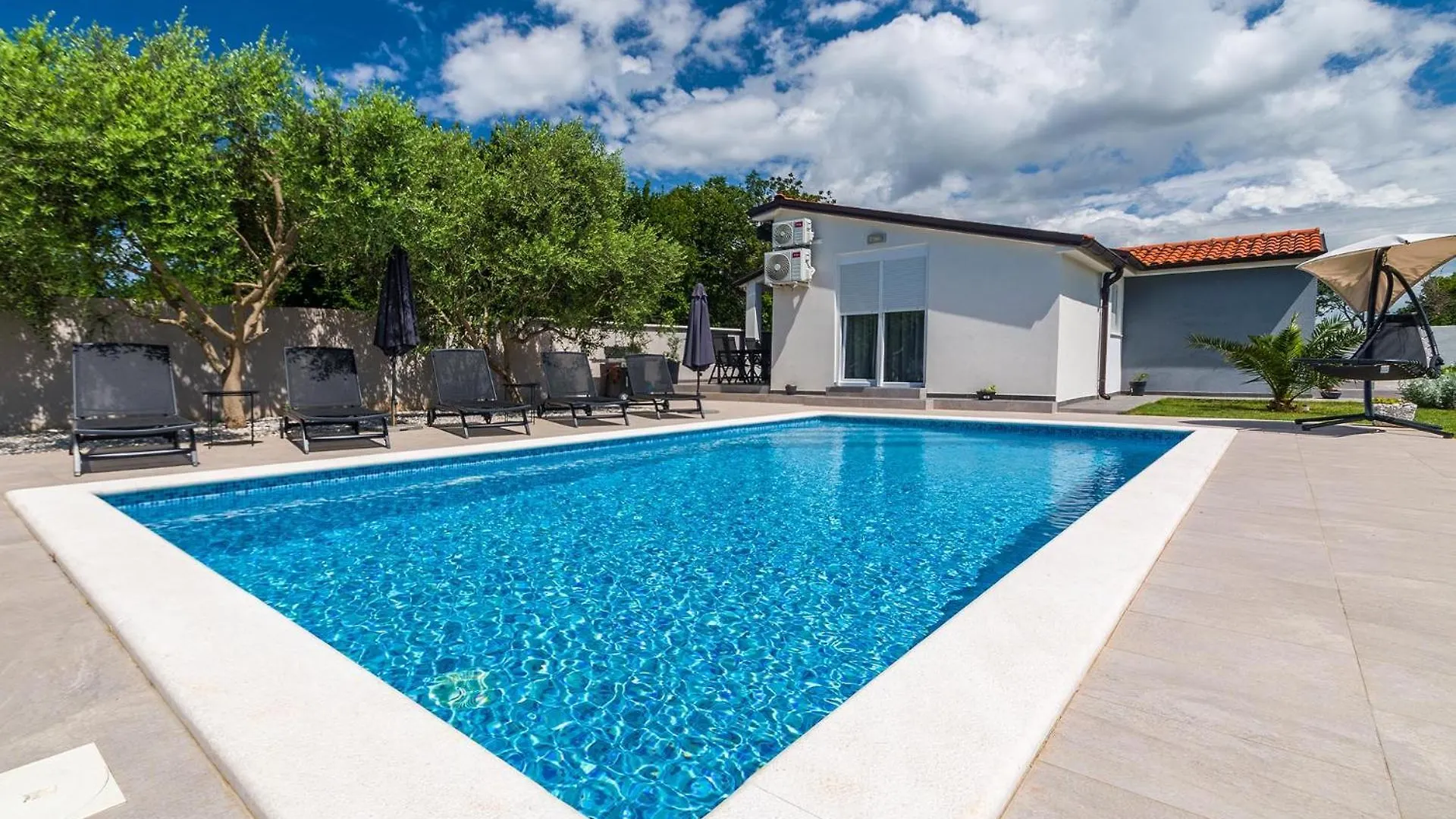 Kuca Za Odmor Lilly Villa Pula